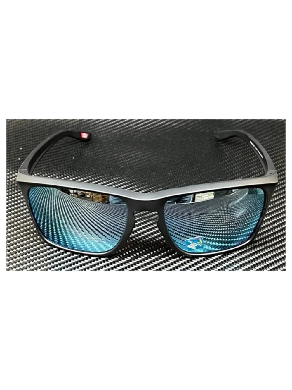 New Oakley Men  Sunglasses --
